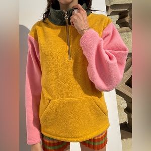 Lisa says gah evelynn pullover NWT